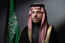 وزير الخارجية السعودي يبحث مع نظيريه الأمريكي والإيراني تطورات الأوضاع في المنطقة وجهود احتواءها