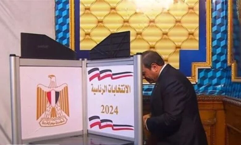 السيسي يدلى بصوته في انتخابات الرئاسة المصرية