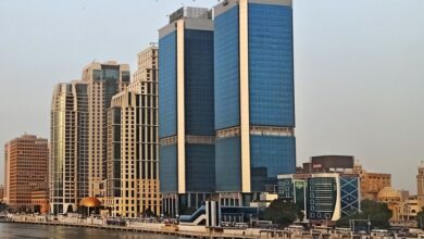 البنك الأهلي المصري يقرر تخفيض عمولة المعاملات بالعملة الأجنبية إلى 5%
