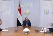 السيسي يجتمع بمحافظ البنك المركزي لمتابعة تحسن المؤشرات الاقتصادية وتعزيز الاحتياطيات الدولارية