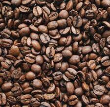 ارتفاع عقود القهوة الآجلة ببداية تعاملات السوق الأمريكي