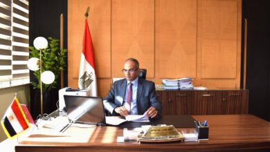 نائب وزير الإسكان يستعرض موقف مشروعات مرافق مياه الشرب والصرف الصحي بجنوب سيناء