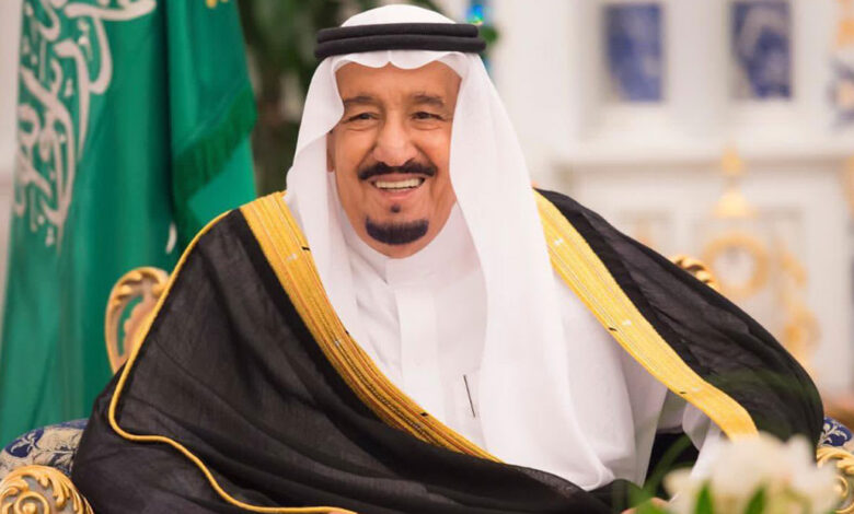 خادم الحرمين الشريفين يُطلع مجلس الوزراء السعودي على رسالة الرئيس السيسي