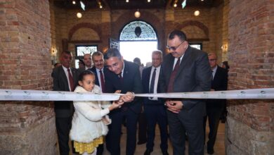 رئيس البريد المصري يفتتح المعرض العربي للطوابع