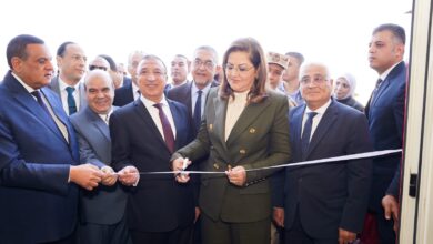 وزيرة التخطيط تفتتح مركز خدمات مصر بالإسكندرية وتتفقد عددًا من المشروعات