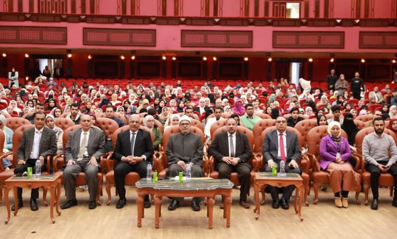 الاتحاد المصرى لطلبة كلية الصيدلة ينظم مؤتمر خطوة على الطريق للعام السادس عشر على التوالى