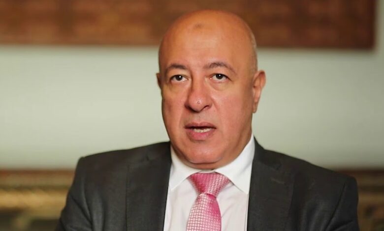 يحيى أبو الفتوح: البنك الأهلي المصري أكبر داعم للصناعة.. ونقص العملة الصعبة أصبح من الماضي يحيى أبو الفتوح: البنك الأهلي المصري أكبر داعم للصناعة.. ونقص العملة الصعبة أصبح من الماضي