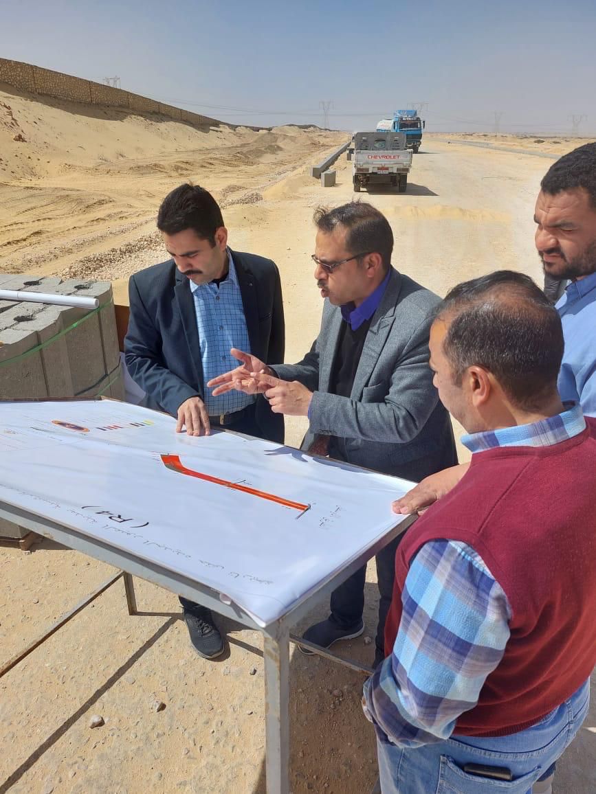 رئيس جهاز العبور الجديدة يتفقد مشروعات الطرق والمرافق
