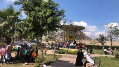 إقبال كثيف على زيارة حدائق الرى والمركز الثقافي الأفريقي والنصب التذكاري خلال عيد الفطر