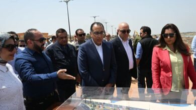 رئيس الوزراء يتفقد أعمال مشروع تطوير ورفع كفاءة طريق مدخل مدينة دمياط
