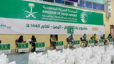 مركز الملك سلمان للإغاثة يوزع آلاف من السلال الغذائية في اليمن