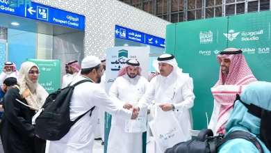 السعودية تستقبل أولى رحلات الحجاج لهذا العام في مطار الأمير محمد بن عبدالعزيز الدولي بالمدينة المنورة