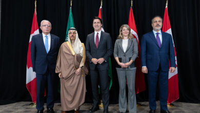 وفد اللجنة الوزارية المكلف من القمة العربية الإسلامية يجتمع مع مجلس الشؤون الخارجية في الاتحاد الأوروبي