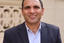 الكاتب الصحفي أحمد زغلول يكتسح بانتخابات مؤسسة روزاليوسف