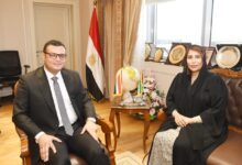 وزير الإسكان يستقبل سفيرة الإمارات لبحث فرص التعاون بين البلدين