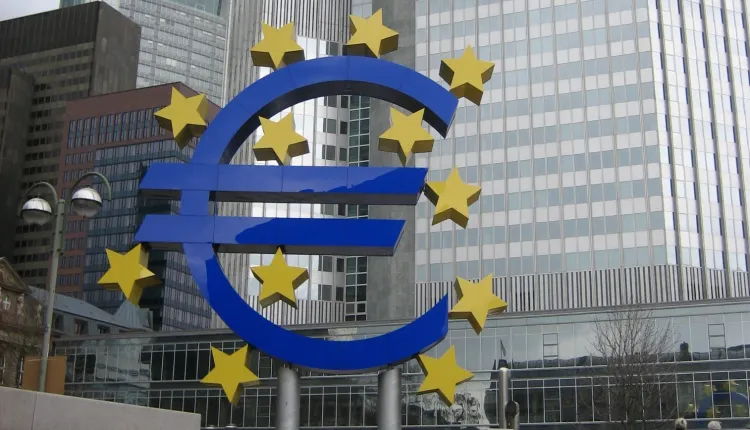 المركزي الأوروبي يقرر تثبيت سعر الفائدة