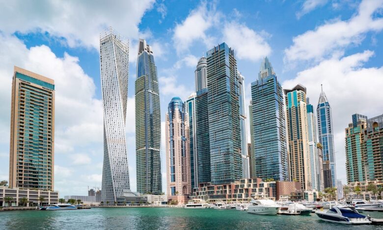 بيوت: 43.075 ألف صفقة عقارية فى الإمارات خلال النصف الأول من 2024 بقيمة 123 مليار درهم
