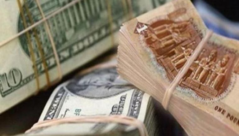 سعر الدولار يواصل الارتفاع في البنوك المصرية