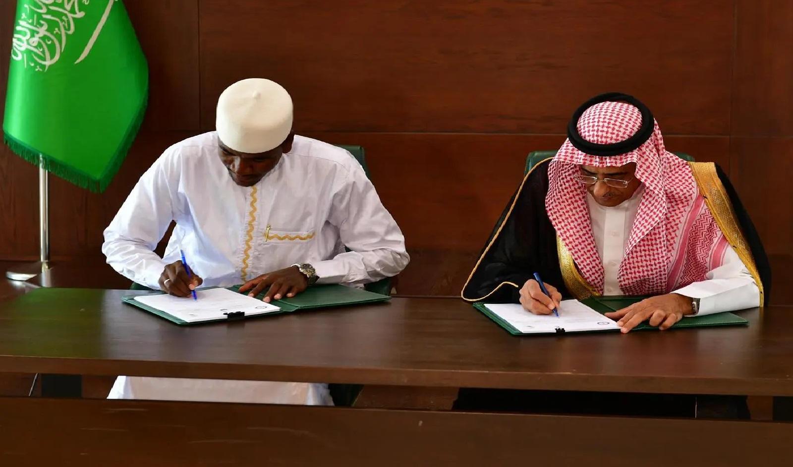 مركز الملك سلمان للإغاثة يوقع اتفاقية لتوفير المياه الصالحة للشرب في تشاد