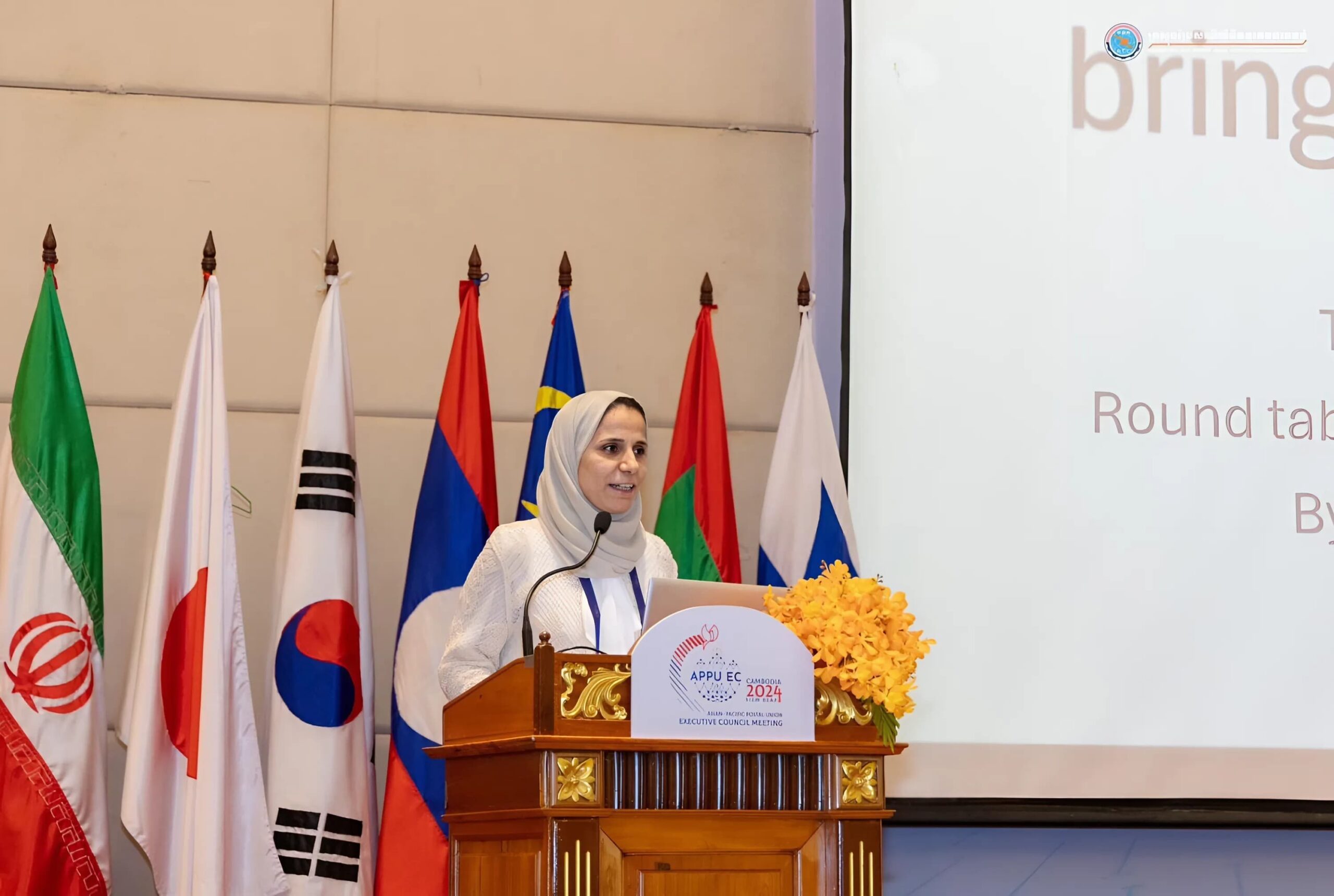 رئيس اتحاد البريد الأورومتوسطي تشارك في أعمال اجتماعات اتحاد بريد آسيا والمحيط الهادي بـ”كمبوديا”