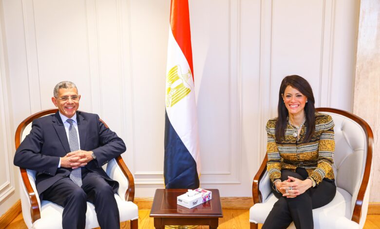 تفاصيل لقاء وزيرة التخطيط والتعاون الدولي بالرئيس التنفيذي لوكالة الفضاء المصرية