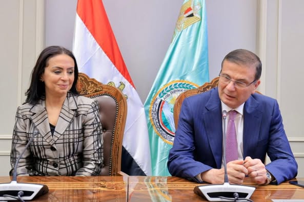 بروتوكول تعاون بين وزارتي التضامن الاجتماعي والزراعة واستصلاح الأراضي لدعم مبادرة ” ازرع” بروتوكول تعاون بين وزارتي التضامن الاجتماعي والزراعة واستصلاح الأراضي لدعم مبادرة ” ازرع”
