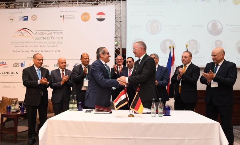 العاصمة الإدارية توقع عقد “مستوى الخدمة” لإدارة وتشغيل وصيانة مرفق المياه والصرف الصحي العاصمة الإدارية توقع عقد “مستوى الخدمة” لإدارة وتشغيل وصيانة مرفق المياه والصرف الصحي