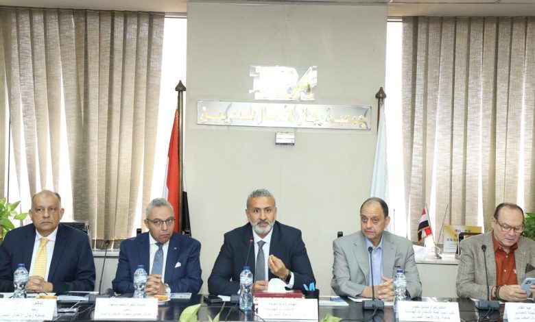 محمد مسعود: نعمل علي تطوير وتحديث الأكواد لخفض تكلفة البناء والتشييد محمد مسعود: نعمل علي تطوير وتحديث الأكواد لخفض تكلفة البناء والتشييد