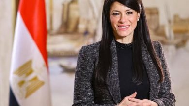 وزيرة التخطيط تصل الجزائر للمشاركة في الاجتماعات السنوية لمجموعة البنك الإسلامي للتنمية