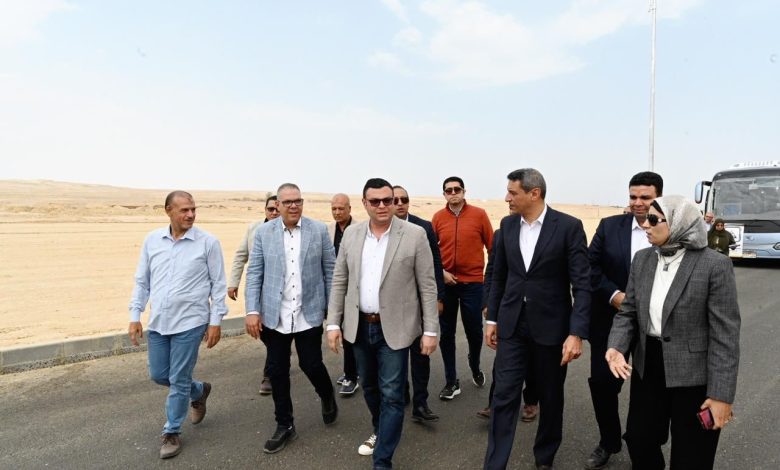 الشربيني يكشف معدلات تنفيذ 2064 وحدة ضمن مشروع “الإسكان الحر” بالسويس الجديدة الشربيني يكشف معدلات تنفيذ 2064 وحدة ضمن مشروع “الإسكان الحر” بالسويس الجديدة