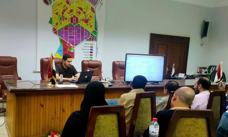 الإسكان؛ تحسين بيئة الاستثمار وإدارة منظومة المياه في ورشتي عمل بـ15 مايو والصالحية الجديدة الإسكان؛ تحسين بيئة الاستثمار وإدارة منظومة المياه في ورشتي عمل بـ15 مايو والصالحية الجديدة