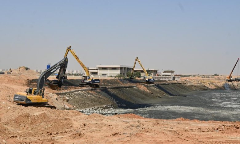 وزير الإسكان يُتابع مشروعات توسعات وصيانة محطات الصرف الصحي بالشروق والعاشر والمنيا الجديدة وزير الإسكان يُتابع مشروعات توسعات وصيانة محطات الصرف الصحي بالشروق والعاشر والمنيا الجديدة