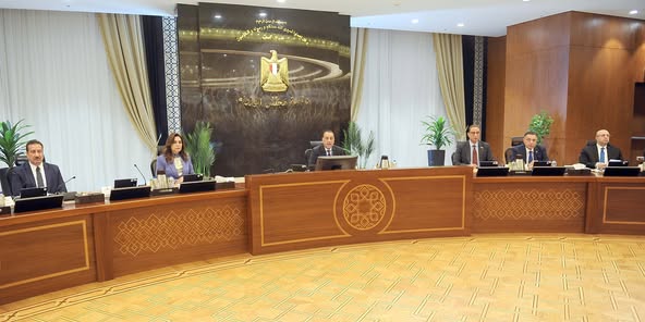 مدبولي يناقش مع المحافظين “مخالفات البناء وإزالة التعديات ومتابعة الأسواق والاستعداد للانتخابات” مدبولي يناقش مع المحافظين “مخالفات البناء وإزالة التعديات ومتابعة الأسواق والاستعداد للانتخابات”