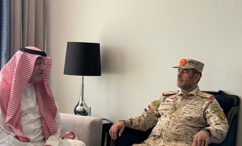 رئيس الأركان اليمني ومدير عام مسام يبحثان خطط العمل المستقبلية رئيس الأركان اليمني ومدير عام مسام يبحثان خطط العمل المستقبلية