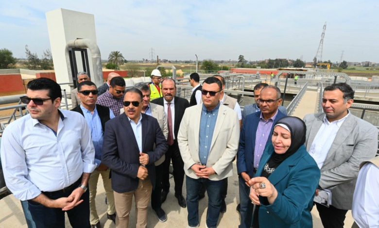 وزير الإسكان ومحافظ الشرقية يبدآن جولة تفقدية بعدد من مشروعات المياه والصرف وزير الإسكان ومحافظ الشرقية يبدآن جولة تفقدية بعدد من مشروعات المياه والصرف