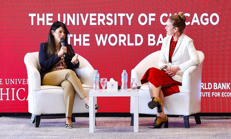 وزيرة التخطيط تشهد فعاليات «أكاديمية النمو» للبنك الدولي بالشرق الأوسط وشمال أفريقيا وزيرة التخطيط تشهد فعاليات «أكاديمية النمو» للبنك الدولي بالشرق الأوسط وشمال أفريقيا