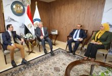 وزير البترول يعقد اجتماعًا مع “شارد كابيتال” لبحث تطورات العمل بمجمع البحر المتوسط للبتروكيماويات في العلمين الجديدة