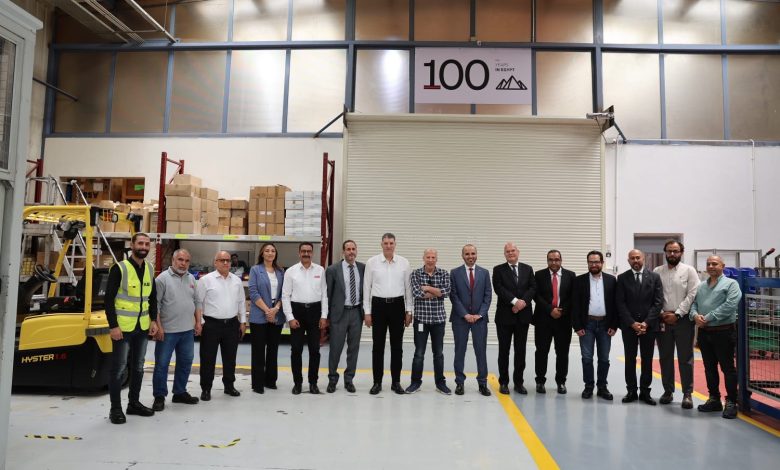 السفير السويدي في مصر يزور مصانع ABB بالعاشر من رمضان ويشيد بدورها وجهودها وتطبيق أعلى معايير الجودة السفير السويدي في مصر يزور مصانع ABB بالعاشر من رمضان ويشيد بدورها وجهودها وتطبيق أعلى معايير الجودة