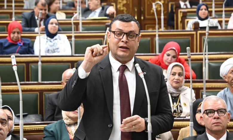 وزير الإسكان: مشروع مياه الشرب والصرف داعم وئيسي لاستدامة الموارد المائية وحماية حقوق المستهلكين وزير الإسكان: مشروع مياه الشرب والصرف داعم وئيسي لاستدامة الموارد المائية وحماية حقوق المستهلكين