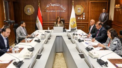  وزيرة التنمية المحلية تتابع الموقف التنفيذي لمنظومات التصالح وتقنين أراضي الدولة ومشروعات الخطة الاستثمارية