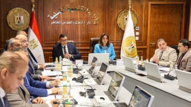 وزيرا الإسكان والتنمية المحلية يبحثان تيسير وتبسيط إجراءات إصدار التراخيص 