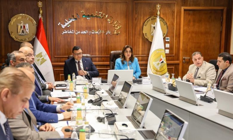 وزيرا الإسكان والتنمية المحلية يبحثان تيسير وتبسيط إجراءات إصدار التراخيص وزيرا الإسكان والتنمية المحلية يبحثان تيسير وتبسيط إجراءات إصدار التراخيص