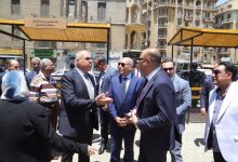 وزير العمل ومحافظ القاهرة يتفقدان أماكن انتظار عمال التراحيل بباب الشعرية