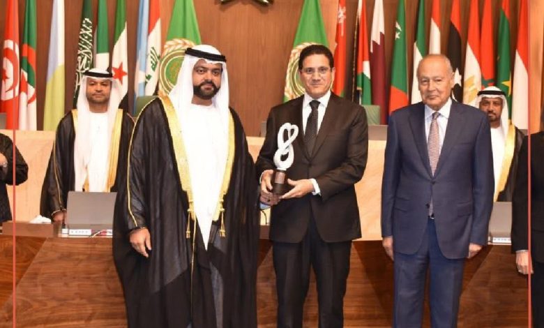 تكريم معاوية الصقلي العضو المنتدب للتجاري وفا بنك لدوره الفعال في مجال الاستدامة “صور” تكريم معاوية الصقلي العضو المنتدب للتجاري وفا بنك لدوره الفعال في مجال الاستدامة “صور”