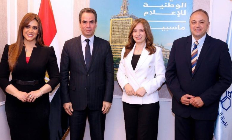 بثلاثة من نجوم ماسبيرو.. انطلاق برنامج (العالم غداً) علي القناة الأولي قريبا بثلاثة من نجوم ماسبيرو.. انطلاق برنامج (العالم غداً) علي القناة الأولي قريبا