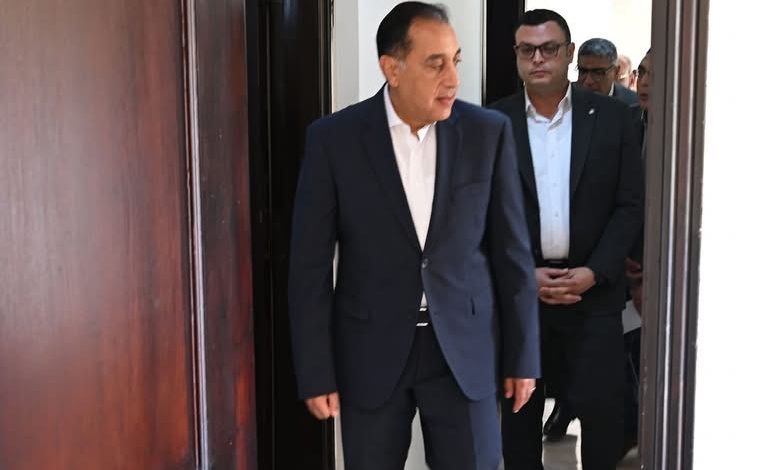 تفاصيل جولة رئيس الوزراء داخل مشروع جنة بالشيخ زايد تفاصيل جولة رئيس الوزراء داخل مشروع جنة بالشيخ زايد