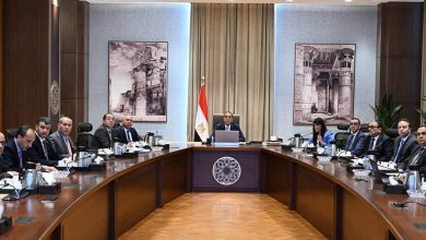 بحضور نائب محافظ المركزي.. رئيس الوزراء يتابع جهود لجنة إدارة الدين العام الخارجي وتنظيم الاقتراض