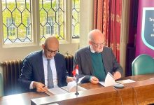 التربية والتعليم تتعاون مع جامعة كامبردج لتطوير منهج اللغة الإنجليزية