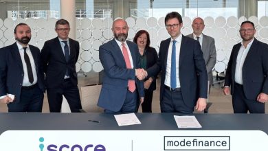 «iscore» توقع اتفاقية شراكة إستراتيجية مع «Modefinance International» العالمية لإطلاق نظام ذكي للتصنيف الائتماني للمشروعات