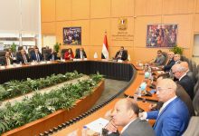 الشربيني يعقد اجتماعه الدوري لمتابعة معدل تنفيذ المشروعات السكنية في المدن الجديدة